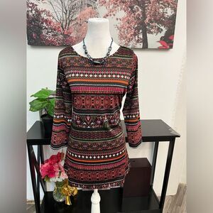 Valerie Stevens Women’s Top Tunic Blouse Size M Round Neck 3/4 Sleeve Pullover